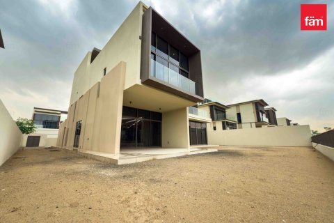 Villa de 4 dormitorios  No. 134220 31