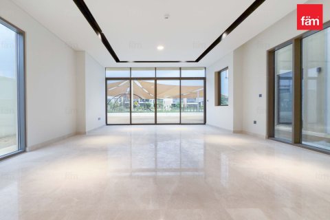 Villa de 4 dormitorios  No. 134220 8