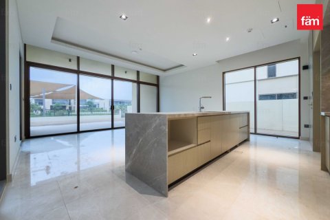 Villa de 4 dormitorios  No. 134220 10