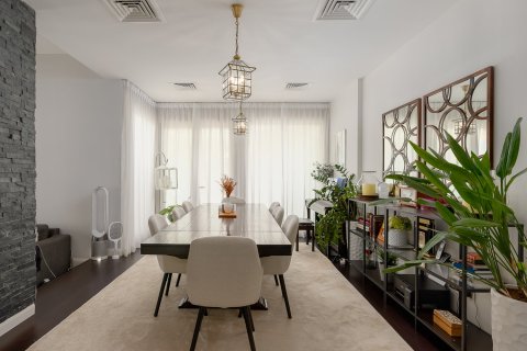Вилла с 3 спальнями в Арабиан Ранчес, ОАЭ №208890 3