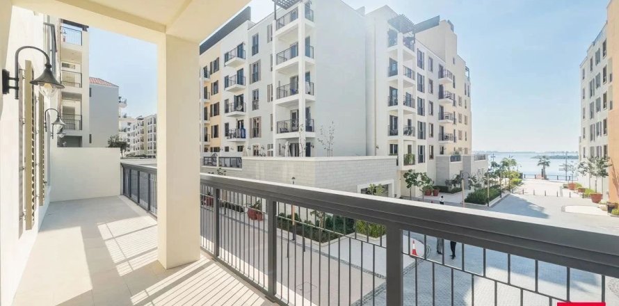 Квартира с 2 спальнями в Дубай, ОАЭ №146017