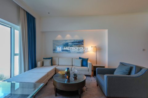 Appartement de 2 chambres à The Marina, UAE No. 8766 9