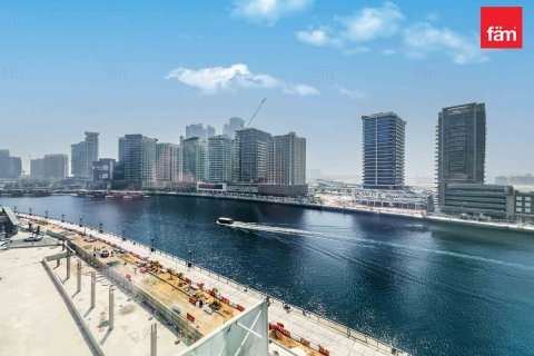 Apartment de 2 dormitorios en Business Bay, UAE No. 70607 2
