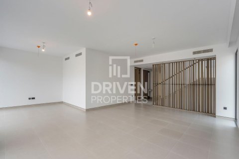 5 bedrooms Villa in Harmony, UAE No. 192106 4