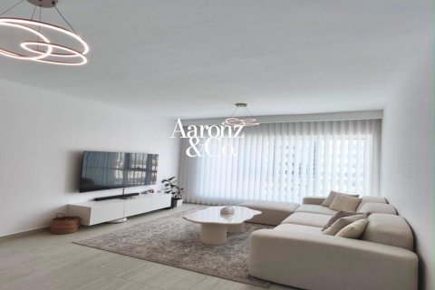 1 bedroom Apartment in Jumeirah Lake Towers, UAE No. 200295 17
