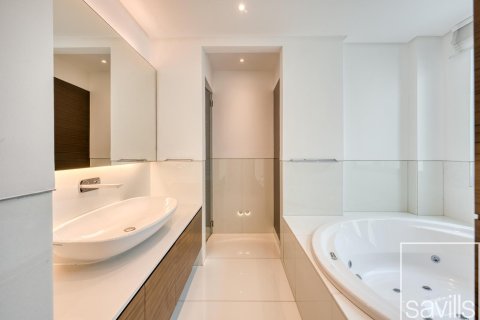 Вилла с 6 спальнями в Пальма Джумейра, ОАЭ №136411 24