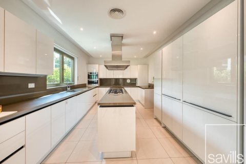 Вилла с 6 спальнями в Пальма Джумейра, ОАЭ №136411 13