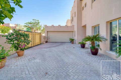 5 غرفة نوم  فيلا في Meadows, الإمارات العربية المتحدة رقم 136410 18