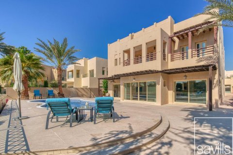 5 غرفة نوم  فيلا في Meadows, الإمارات العربية المتحدة رقم 136410 5