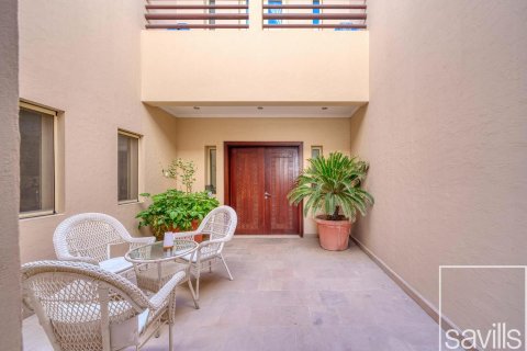 5 غرفة نوم  فيلا في Meadows, الإمارات العربية المتحدة رقم 136410 17