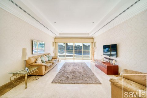 5 غرفة نوم  فيلا في Meadows, الإمارات العربية المتحدة رقم 136410 9