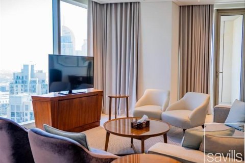 Квартира с 3 спальнями в Даунтаун Дубай (Даунтаун Бурдж Дубай), ОАЭ №136409 6