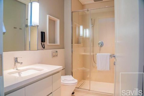 Квартира с 3 спальнями в Даунтаун Дубай (Даунтаун Бурдж Дубай), ОАЭ №136409 15