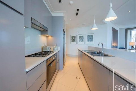 Квартира с 3 спальнями в Даунтаун Дубай (Даунтаун Бурдж Дубай), ОАЭ №136409 19