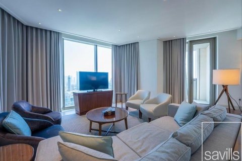 Квартира с 3 спальнями в Даунтаун Дубай (Даунтаун Бурдж Дубай), ОАЭ №136409 7