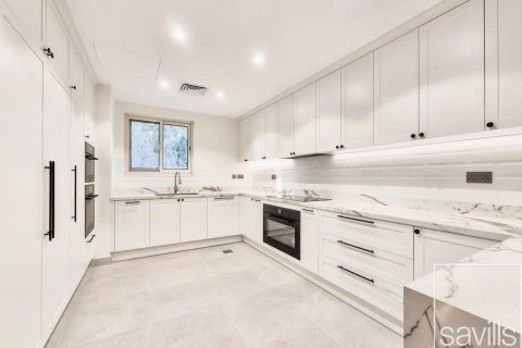 4 غرف نوم فيلا في Jumeirah Islands, الإمارات العربية المتحدة رقم 136408 4