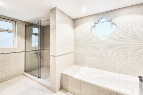 4 غرف نوم فيلا في Jumeirah Islands, الإمارات العربية المتحدة رقم 136408 12