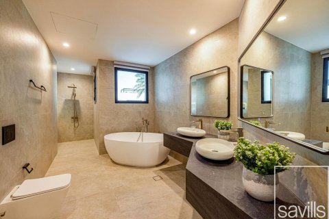 6 غرفة نوم  فيلا في Garden Homes, الإمارات العربية المتحدة رقم 136413 9