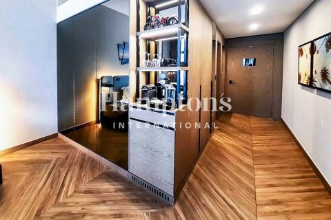 Studio Apartment No. 127205 6