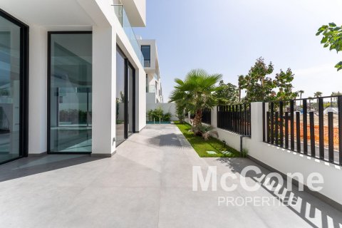 Villa de 5 dormitorios en Al Barari, UAE No. 74742 30