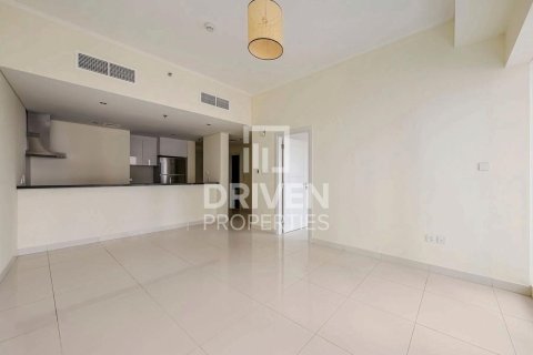Квартира с 1 спальней в Damac Heights, ОАЭ №191038 3