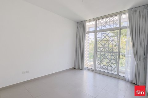 Townhouse de 3 dormitorios  No. 112219 2
