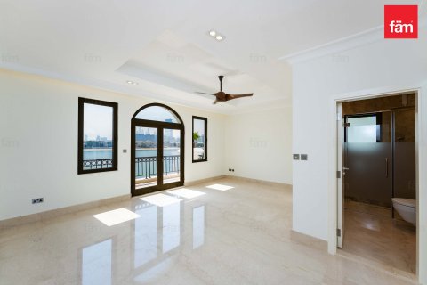 Villa de 5 dormitorios  No. 112213 27