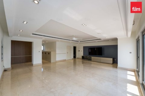 Villa de 5 dormitorios  No. 112213 10