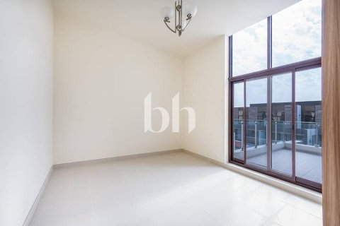 3 bedrooms Townhouse  No. 113045 2