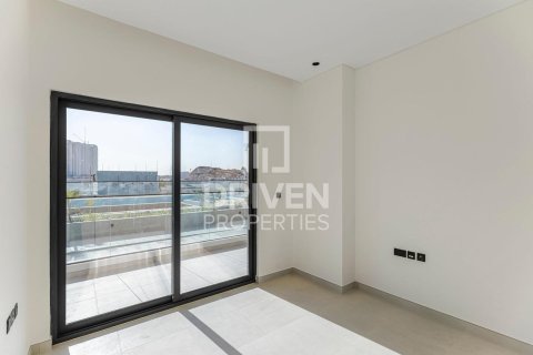 2 bedrooms Apartment in Dubai Studio City, UAE No. 138032 9