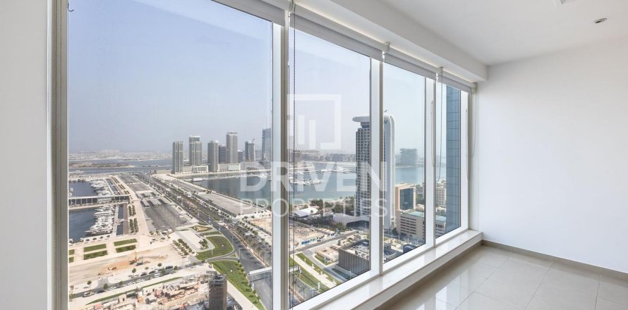 3 bedrooms Apartment in Dubai Marina, UAE No. 138028