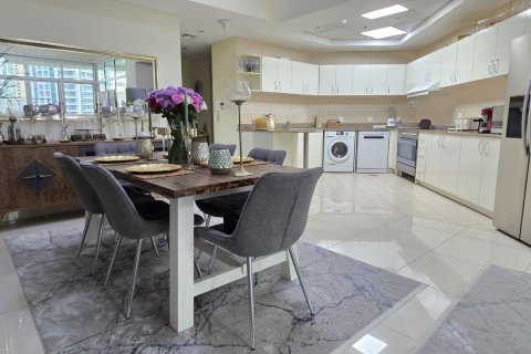 Appartement de 2 chambres à Dubai Marina, UAE No. 183384 12