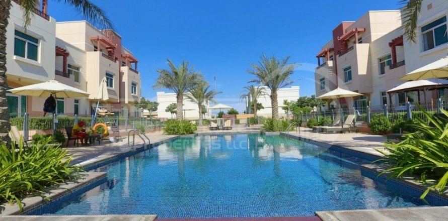 Apartment de 1 dormitorio en Al Ghadeer, UAE No. 172379