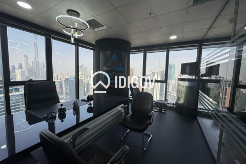 Office de 101.82m² en The Citadel Tower, UAE No. 184955 15