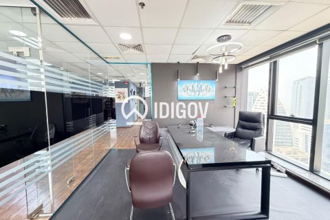 Office de 101.82m² en The Citadel Tower, UAE No. 184955 13