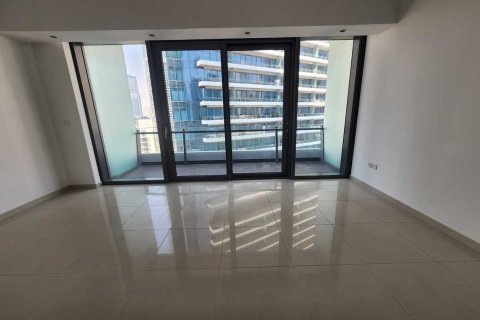 Studio Apartment in Silverene Tower B, UAE No. 195097 4