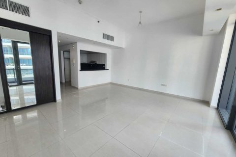Studio Apartment in Silverene Tower B, UAE No. 195097