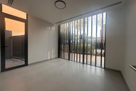 5 bedrooms Villa in Tilal City, UAE No. 195098 11