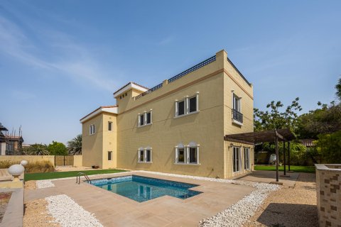 5 bedrooms Villa in The Villa, UAE No. 195095