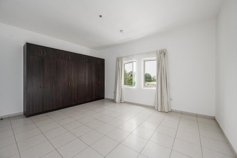 5 bedrooms Villa in The Villa, UAE No. 195095 19