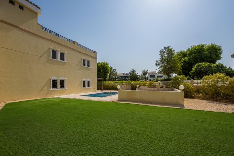 5 bedrooms Villa in The Villa, UAE No. 195095 15