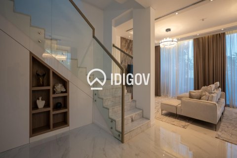 4 bedrooms Villa in Jumeirah Park, UAE No. 184940 10