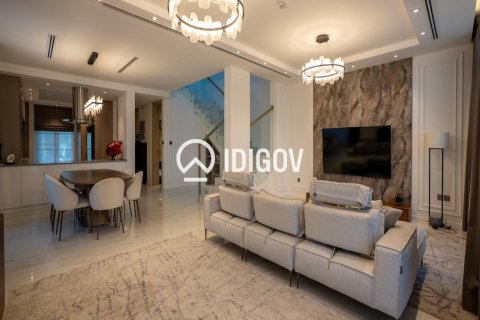 4 bedrooms Villa in Jumeirah Park, UAE No. 184940