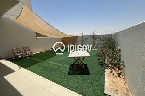 3 bedrooms Townhouse in Dubai, UAE No. 184939 11