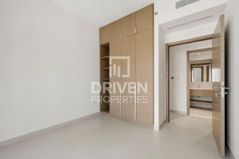 2 bedrooms Apartment in Creek Beach, UAE No. 193024 5