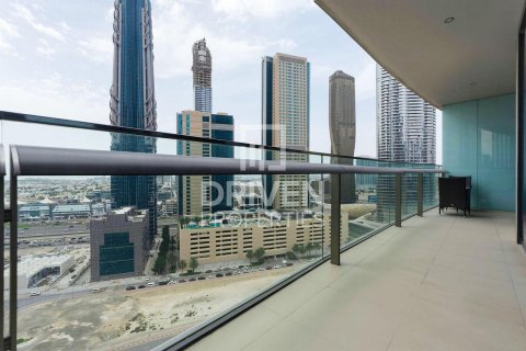 1 bedroom Apartment in Burj Vista, UAE No. 193027 11