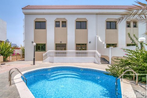 5 bedrooms Villa in Jumeirah 3, UAE No. 194555 7