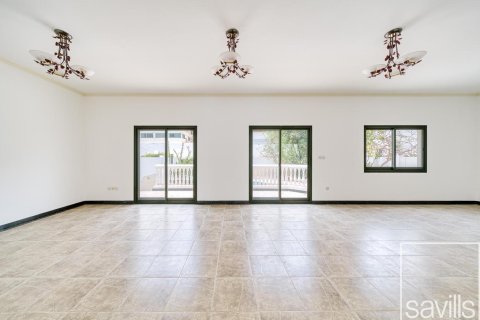 5 bedrooms Villa in Jumeirah 3, UAE No. 194555 6