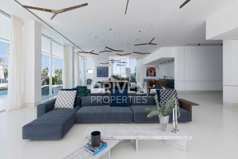 5 bedrooms Villa in Jumeirah Bay Island, UAE No. 188426 4