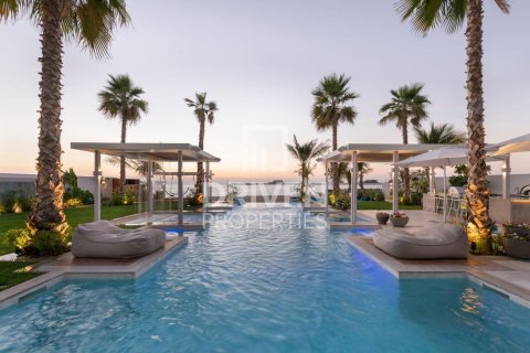 5 bedrooms Villa in Jumeirah Bay Island, UAE No. 188426